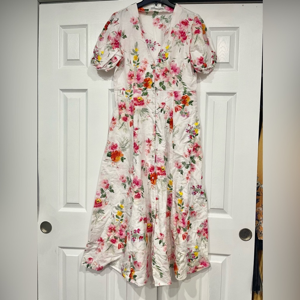ZARA WOMEN WHITE FLORAL SUMMER DRESS SIZE M